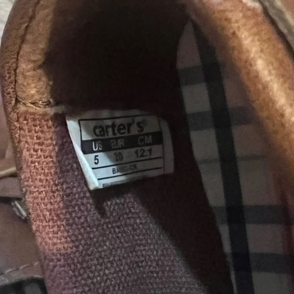 Carter’s Toddler‎ Loafer Boat Shoes size 5
